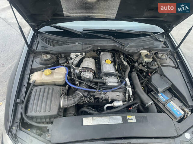 Черный Опель Омега, объемом двигателя 2.17 л и пробегом 374 тыс. км за 3100 $, фото 21 на Automoto.ua