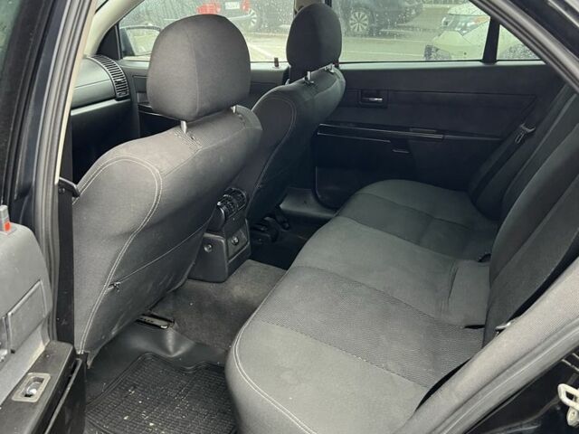 Черный Опель Омега, объемом двигателя 2.2 л и пробегом 222 тыс. км за 2999 $, фото 3 на Automoto.ua