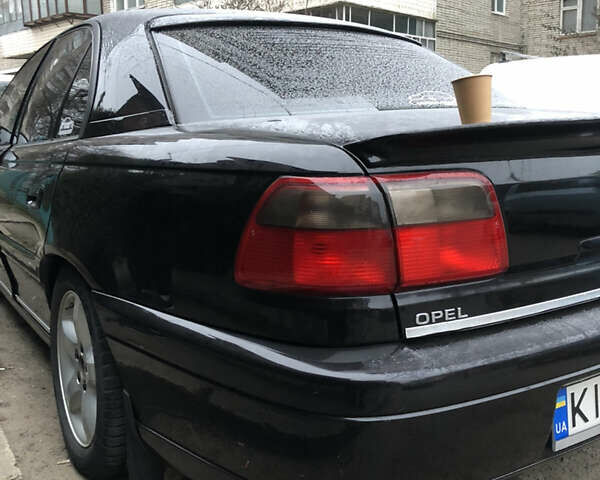 Чорний Опель Омега, об'ємом двигуна 2.2 л та пробігом 335 тис. км за 4000 $, фото 13 на Automoto.ua