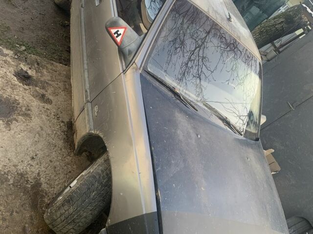 Чорний Опель Омега, об'ємом двигуна 0 л та пробігом 2 тис. км за 260 $, фото 4 на Automoto.ua