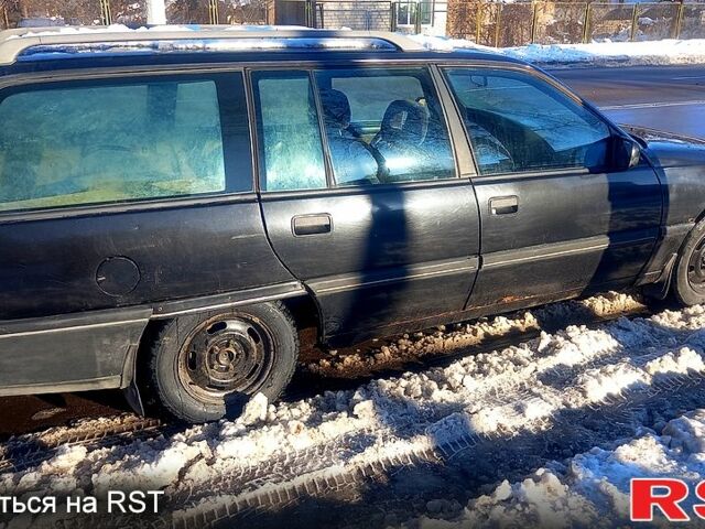 Чорний Опель Омега, об'ємом двигуна 2 л та пробігом 223 тис. км за 1350 $, фото 4 на Automoto.ua