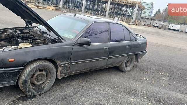 Чорний Опель Омега, об'ємом двигуна 2 л та пробігом 300 тис. км за 800 $, фото 3 на Automoto.ua