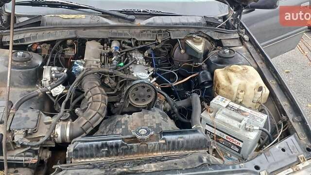 Чорний Опель Омега, об'ємом двигуна 2 л та пробігом 300 тис. км за 800 $, фото 4 на Automoto.ua