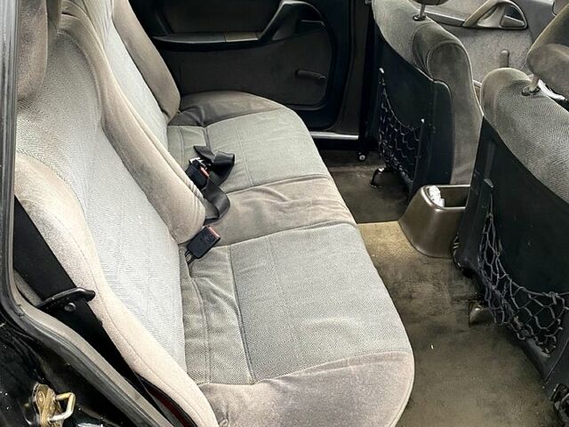 Черный Опель Омега, объемом двигателя 2 л и пробегом 265 тыс. км за 1700 $, фото 5 на Automoto.ua