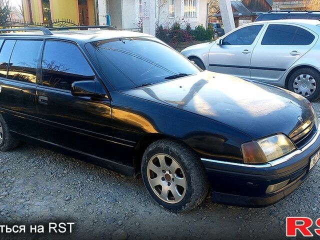 Черный Опель Омега, объемом двигателя 19 л и пробегом 888 тыс. км за 1150 $, фото 1 на Automoto.ua