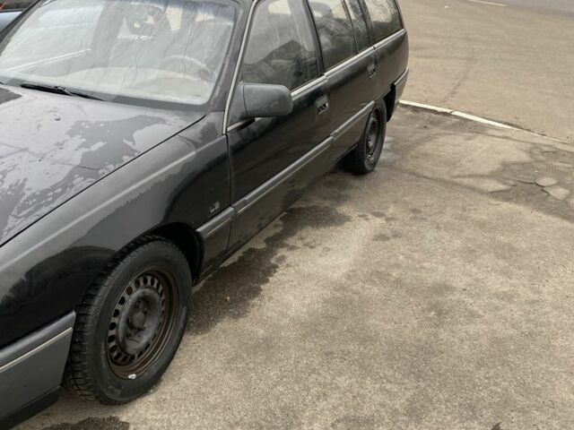 Чорний Опель Омега, об'ємом двигуна 2 л та пробігом 3 тис. км за 1700 $, фото 2 на Automoto.ua