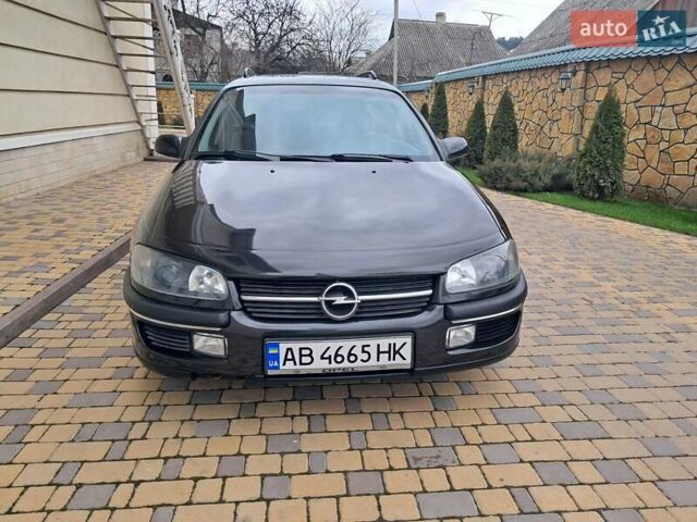 Чорний Опель Омега, об'ємом двигуна 2 л та пробігом 280 тис. км за 2500 $, фото 29 на Automoto.ua