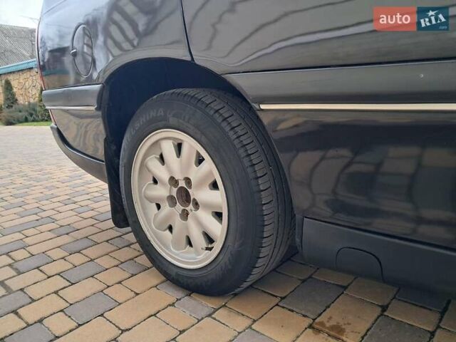 Чорний Опель Омега, об'ємом двигуна 2 л та пробігом 280 тис. км за 2500 $, фото 30 на Automoto.ua