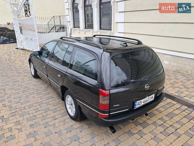 Чорний Опель Омега, об'ємом двигуна 2 л та пробігом 280 тис. км за 2500 $, фото 18 на Automoto.ua