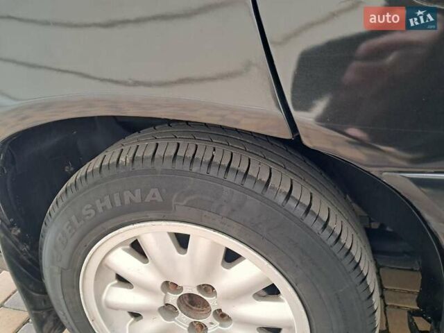 Чорний Опель Омега, об'ємом двигуна 2 л та пробігом 280 тис. км за 2500 $, фото 31 на Automoto.ua