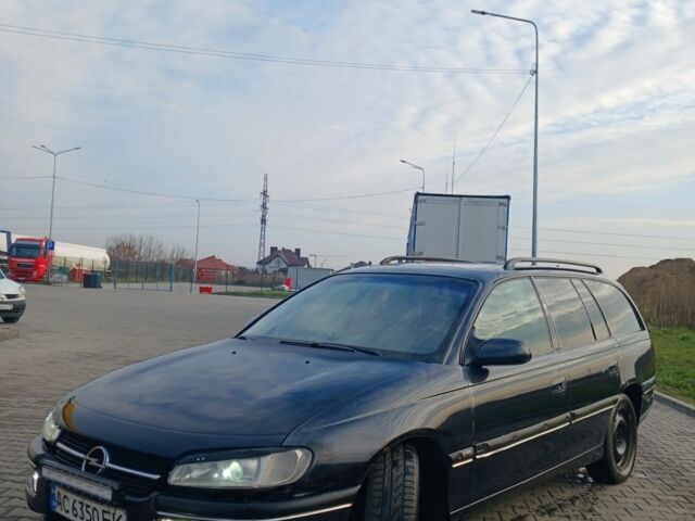 Черный Опель Омега, объемом двигателя 2 л и пробегом 284 тыс. км за 1600 $, фото 7 на Automoto.ua