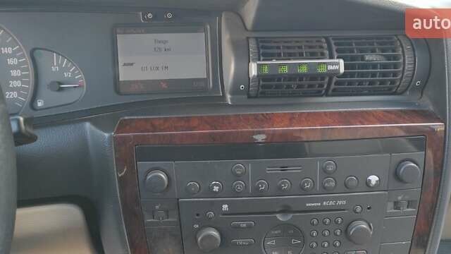 Черный Опель Омега, объемом двигателя 2.5 л и пробегом 288 тыс. км за 4800 $, фото 16 на Automoto.ua