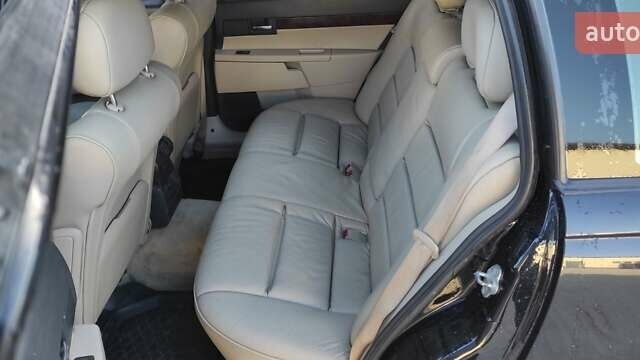 Черный Опель Омега, объемом двигателя 2.5 л и пробегом 288 тыс. км за 4800 $, фото 9 на Automoto.ua