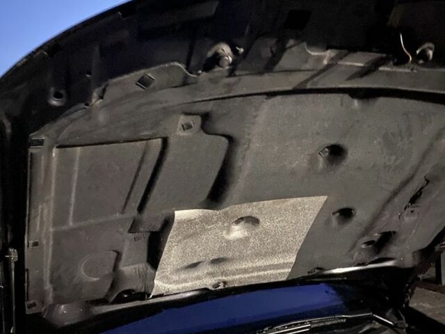 Черный Опель Омега, объемом двигателя 2.2 л и пробегом 30 тыс. км за 1600 $, фото 17 на Automoto.ua