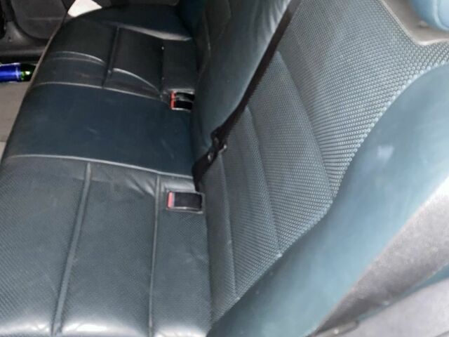 Черный Опель Омега, объемом двигателя 2.2 л и пробегом 30 тыс. км за 1600 $, фото 11 на Automoto.ua