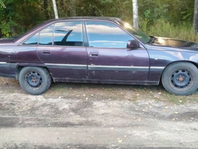 Фиолетовый Опель Омега, объемом двигателя 2 л и пробегом 371 тыс. км за 1700 $, фото 5 на Automoto.ua