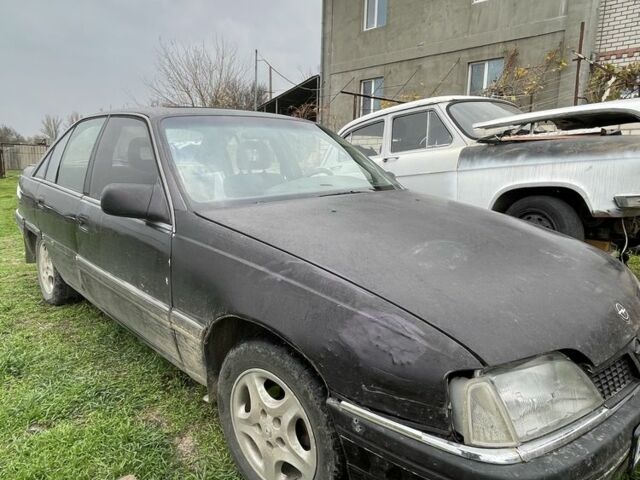 Фіолетовий Опель Омега, об'ємом двигуна 2 л та пробігом 250 тис. км за 2000 $, фото 3 на Automoto.ua