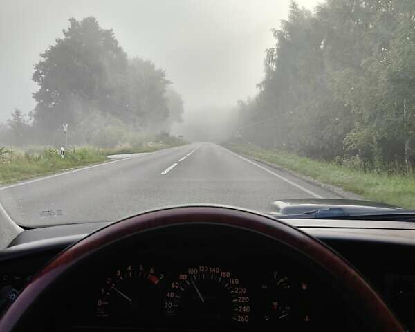 Фіолетовий Опель Омега, об'ємом двигуна 2.6 л та пробігом 400 тис. км за 2500 $, фото 2 на Automoto.ua