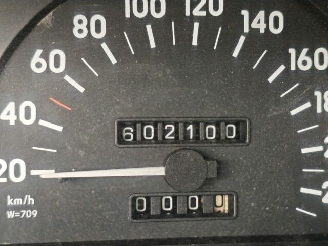 Фіолетовий Опель Омега, об'ємом двигуна 0 л та пробігом 602 тис. км за 1700 $, фото 3 на Automoto.ua