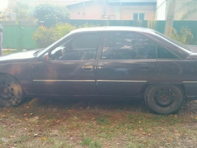 Фиолетовый Опель Омега, объемом двигателя 2 л и пробегом 371 тыс. км за 1700 $, фото 3 на Automoto.ua