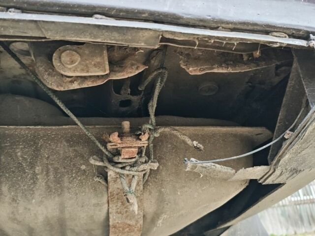 Фіолетовий Опель Омега, об'ємом двигуна 0 л та пробігом 602 тис. км за 1700 $, фото 7 на Automoto.ua