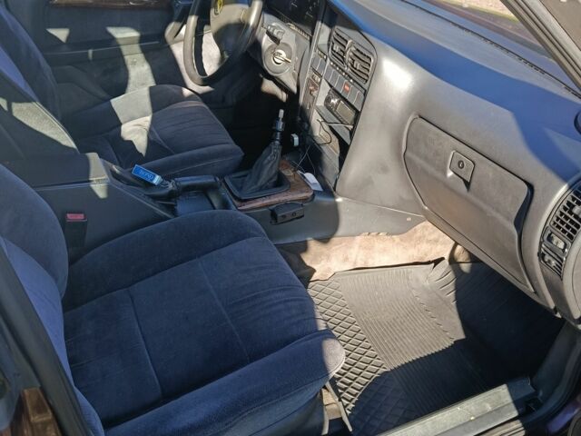 Опель Омега 1993 в Житомире на Automoto.ua Фиолетовый Опель Омега, объемом двигателя 2 л и пробегом 430 тыс. км за 1600 $, фото 5 на Automoto.ua