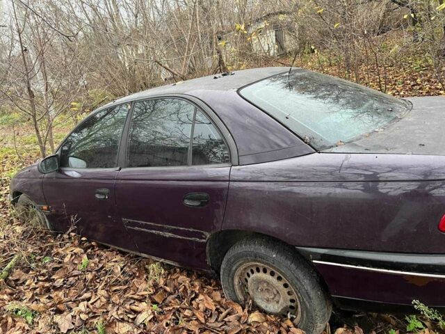 Фіолетовий Опель Омега, об'ємом двигуна 2 л та пробігом 467 тис. км за 700 $, фото 1 на Automoto.ua