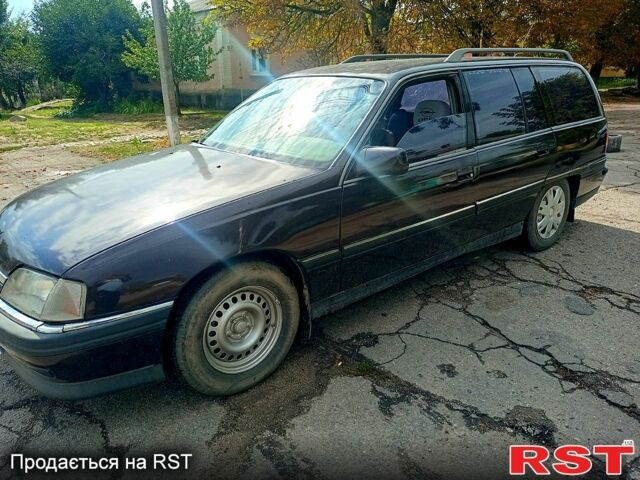 Фіолетовий Опель Омега, об'ємом двигуна 2 л та пробігом 250 тис. км за 1300 $, фото 2 на Automoto.ua
