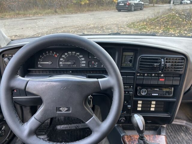 Фиолетовый Опель Омега, объемом двигателя 2 л и пробегом 3 тыс. км за 1000 $, фото 6 на Automoto.ua