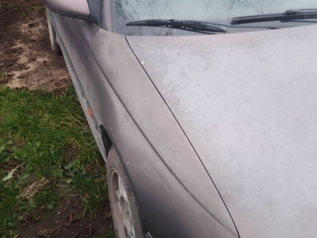 Фіолетовий Опель Омега, об'ємом двигуна 2 л та пробігом 350 тис. км за 1000 $, фото 1 на Automoto.ua