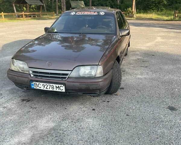 Коричневый Опель Омега, объемом двигателя 0 л и пробегом 88 тыс. км за 950 $, фото 5 на Automoto.ua