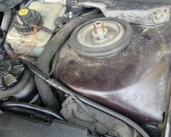 Коричневый Опель Омега, объемом двигателя 2.5 л и пробегом 374 тыс. км за 2700 $, фото 10 на Automoto.ua