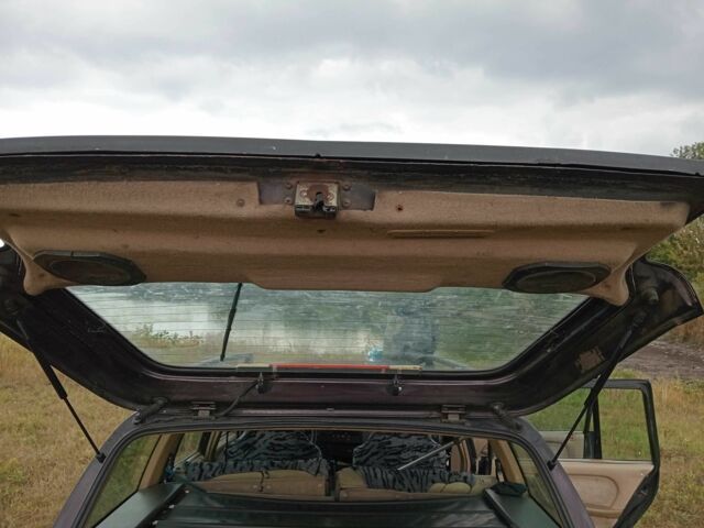 Коричневый Опель Омега, объемом двигателя 2 л и пробегом 280 тыс. км за 1000 $, фото 6 на Automoto.ua