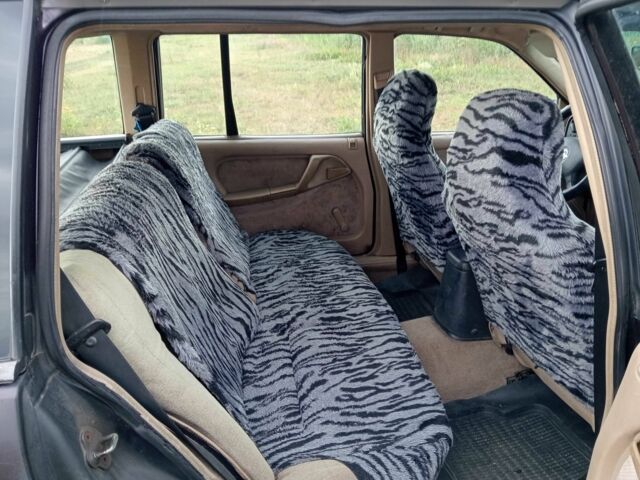 Коричневый Опель Омега, объемом двигателя 2 л и пробегом 280 тыс. км за 1000 $, фото 2 на Automoto.ua