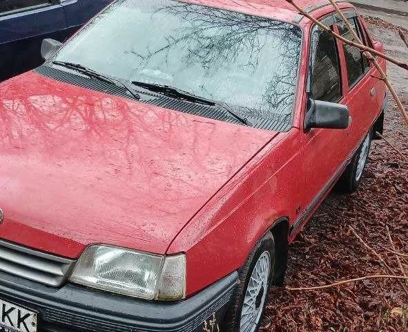 Красный Опель Омега, объемом двигателя 1.5 л и пробегом 10 тыс. км за 1300 $, фото 2 на Automoto.ua