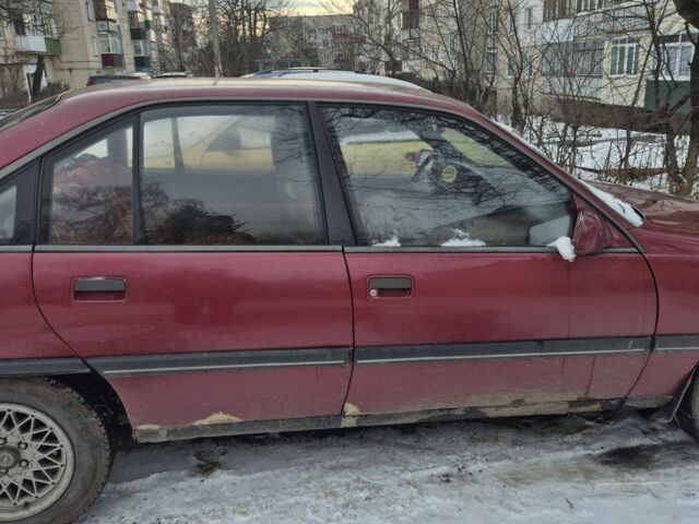 Червоний Опель Омега, об'ємом двигуна 2 л та пробігом 560 тис. км за 999 $, фото 7 на Automoto.ua