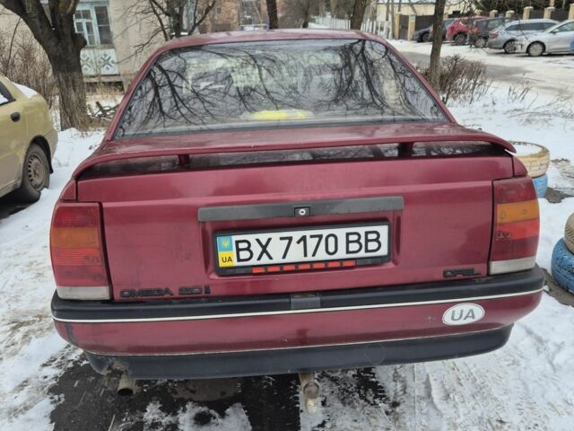 Червоний Опель Омега, об'ємом двигуна 2 л та пробігом 560 тис. км за 999 $, фото 5 на Automoto.ua