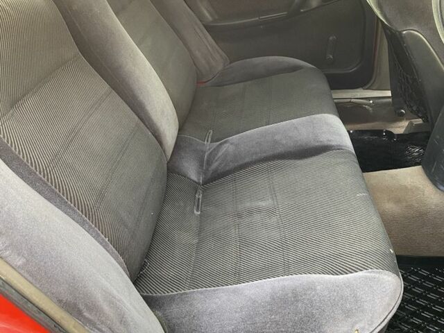 Червоний Опель Омега, об'ємом двигуна 1.8 л та пробігом 300 тис. км за 400 $, фото 1 на Automoto.ua