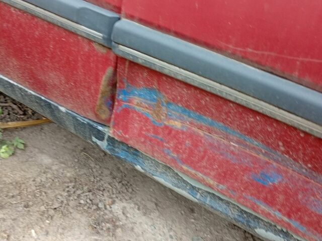 Красный Опель Омега, объемом двигателя 2 л и пробегом 300 тыс. км за 406 $, фото 7 на Automoto.ua