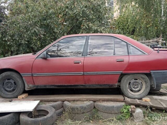 Красный Опель Омега, объемом двигателя 2 л и пробегом 300 тыс. км за 406 $, фото 2 на Automoto.ua