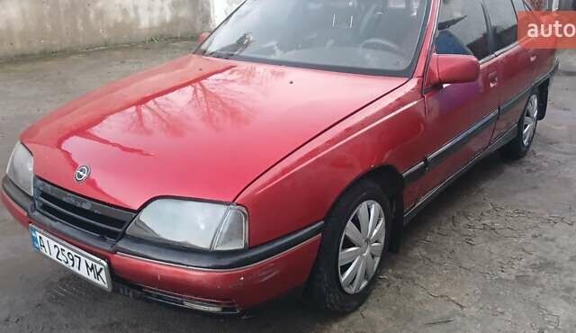 Червоний Опель Омега, об'ємом двигуна 2 л та пробігом 400 тис. км за 1200 $, фото 5 на Automoto.ua