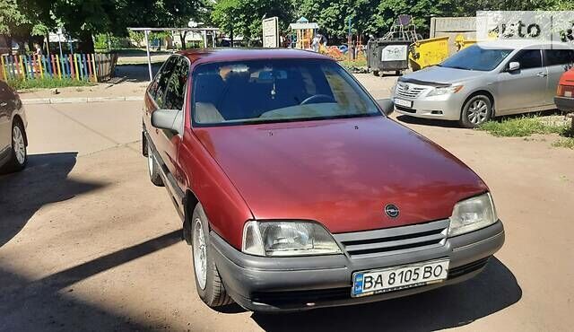 Красный Опель Омега, объемом двигателя 2 л и пробегом 200 тыс. км за 2700 $, фото 3 на Automoto.ua