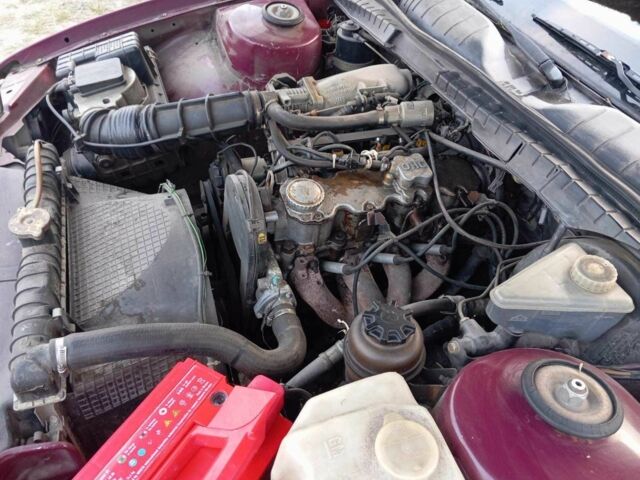 Красный Опель Омега, объемом двигателя 2 л и пробегом 333 тыс. км за 996 $, фото 15 на Automoto.ua