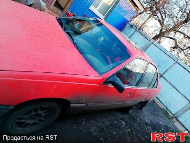 Красный Опель Омега, объемом двигателя 1.8 л и пробегом 0 тыс. км за 600 $, фото 2 на Automoto.ua