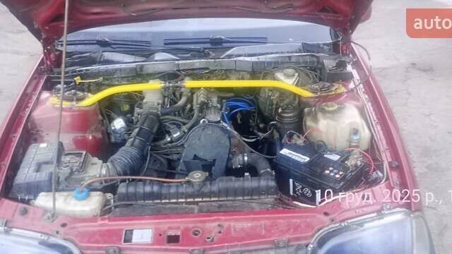 Червоний Опель Омега, об'ємом двигуна 2 л та пробігом 400 тис. км за 1200 $, фото 6 на Automoto.ua
