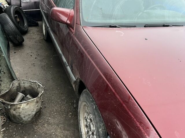 Червоний Опель Омега, об'ємом двигуна 2 л та пробігом 360 тис. км за 1000 $, фото 1 на Automoto.ua