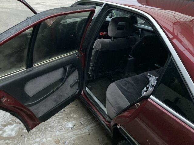 Красный Опель Омега, объемом двигателя 2 л и пробегом 3 тыс. км за 1800 $, фото 5 на Automoto.ua