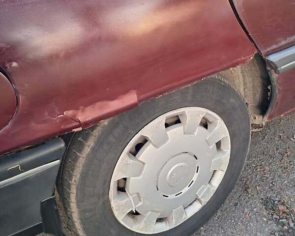 Червоний Опель Омега, об'ємом двигуна 2 л та пробігом 384 тис. км за 1250 $, фото 8 на Automoto.ua