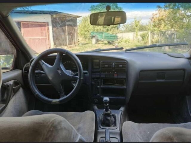 Червоний Опель Омега, об'ємом двигуна 2 л та пробігом 10 тис. км за 474 $, фото 1 на Automoto.ua