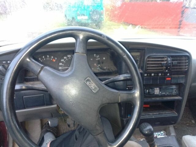 Червоний Опель Омега, об'ємом двигуна 0 л та пробігом 2 тис. км за 600 $, фото 4 на Automoto.ua